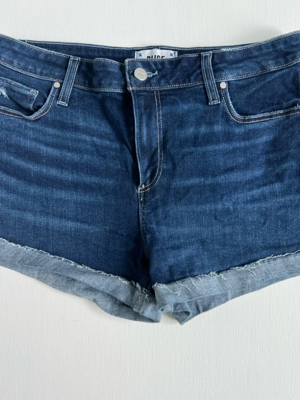 Paige women’s Dark Blue Denim Roll-Cuff Shorts - Picture 2 of 6